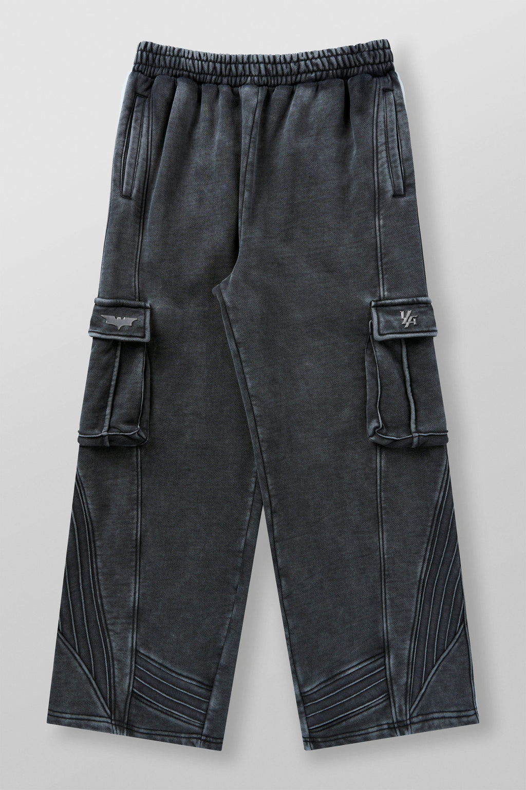 2131 - Batman Armored Sweats