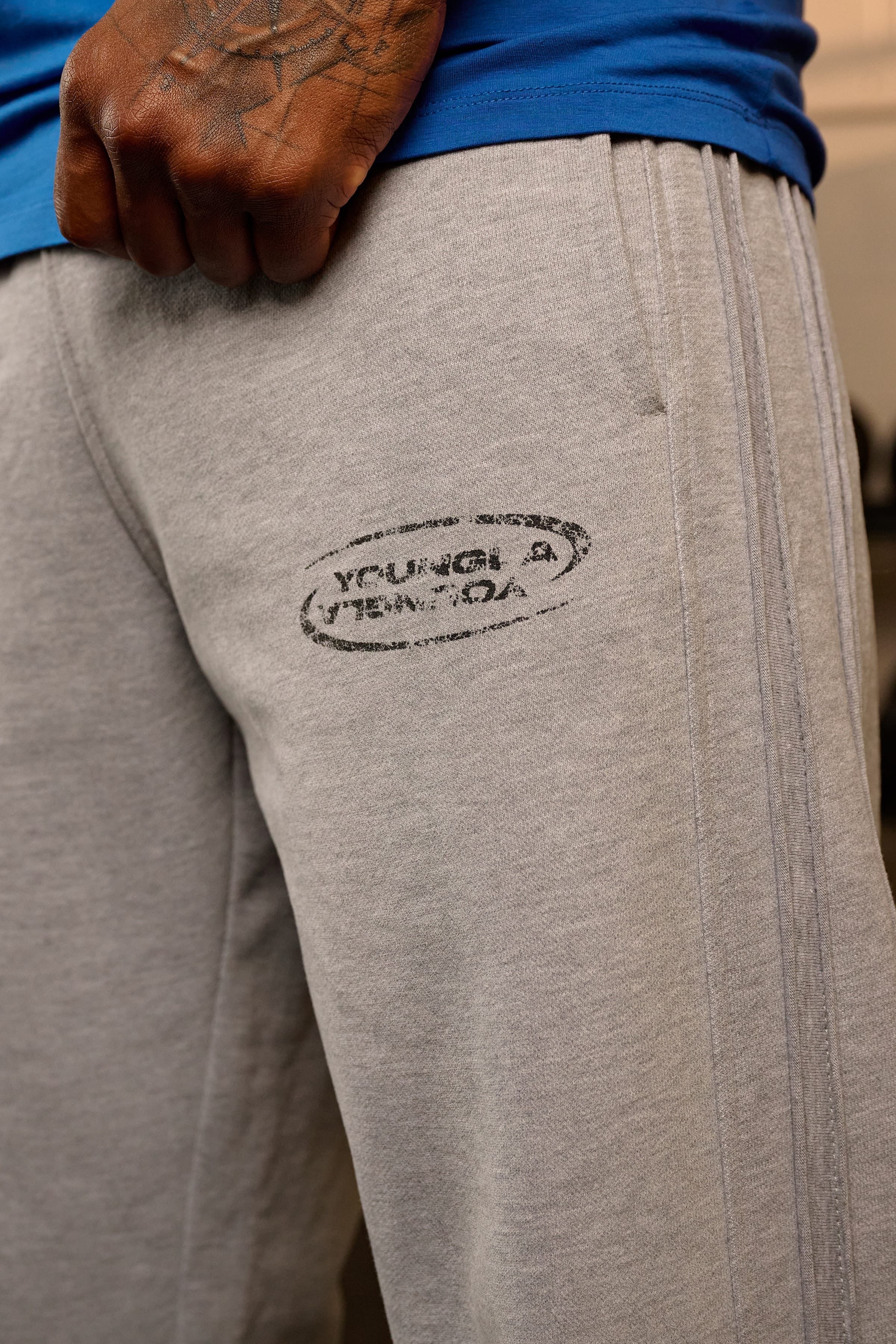 2121 - Raw Pipe Sweats